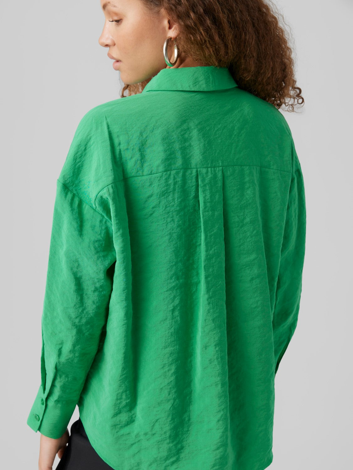 VMQUEENY Shirts - Bright Green